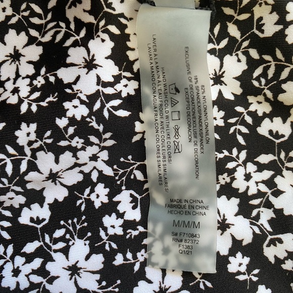 RAISINS Women's Swimwear Bottom Small Lowrider Reversible Pink NEW - Picture 5 of 11